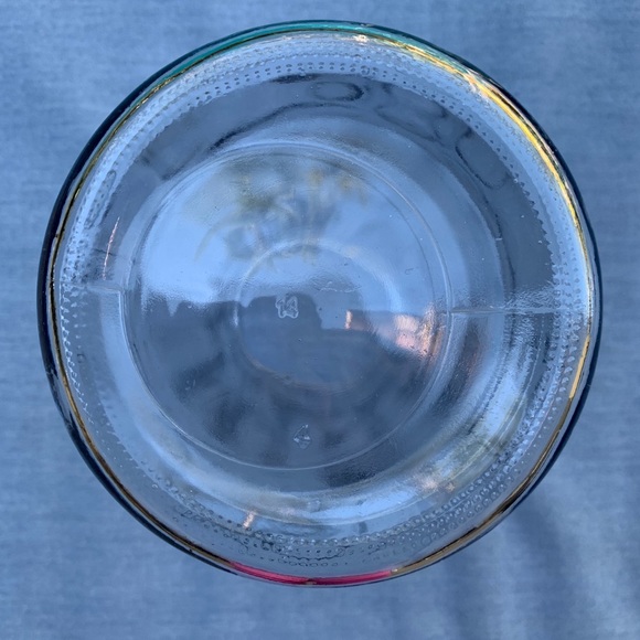Cylinder Glass Vase (Gift with Purchase) - Picture 6 of 8
